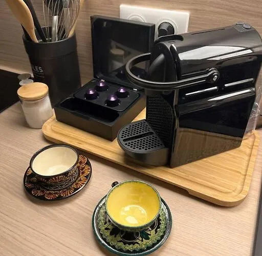 Апартаменты T2 Calme Vieux Basilique