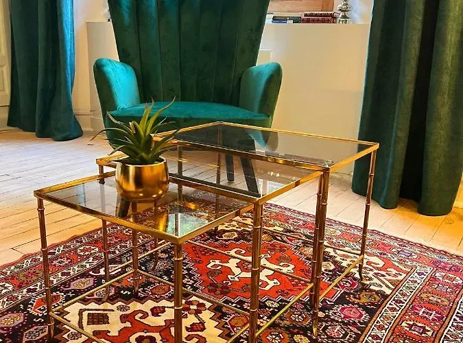 Апартаменты T2 Calme Vieux Basilique Тур